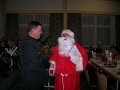 der Obmann bedankt sich beim Weihnachtsmann